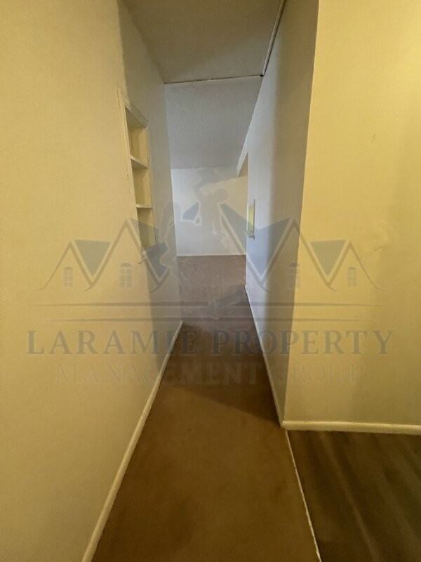 2310 E Garfield St #B10 - Photo 4 of 12