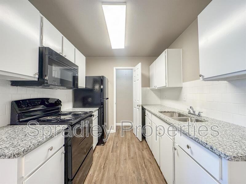 120 W Main St #TT24 - Photo 6 of 9