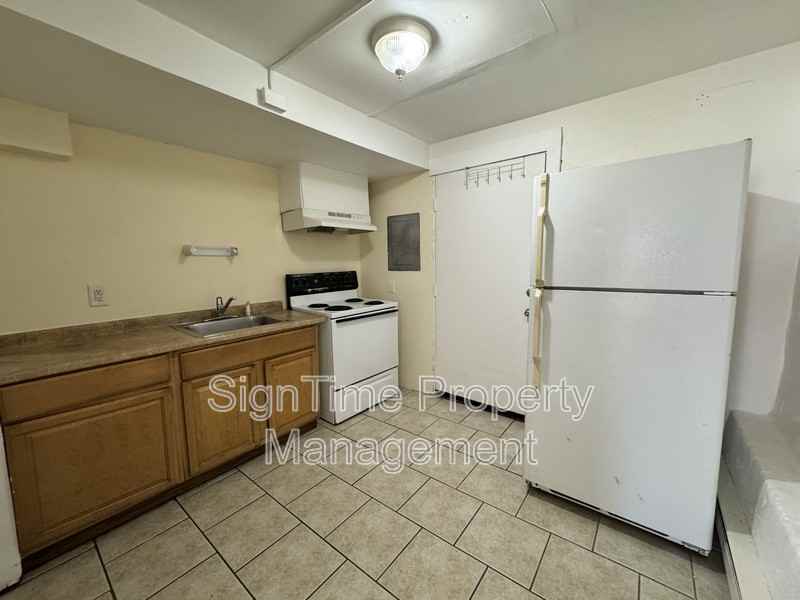 42 E Washington St #4BS - Photo 3 of 10