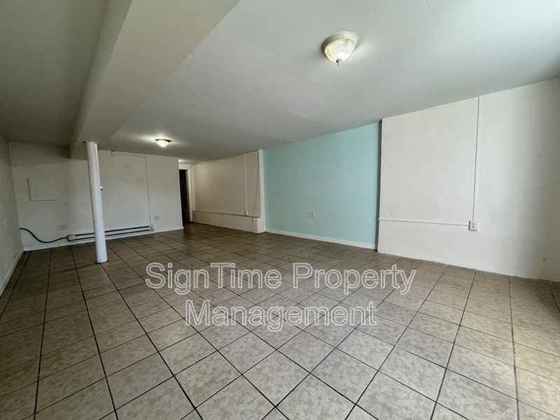 42 E Washington St #4BS - Photo 5 of 10
