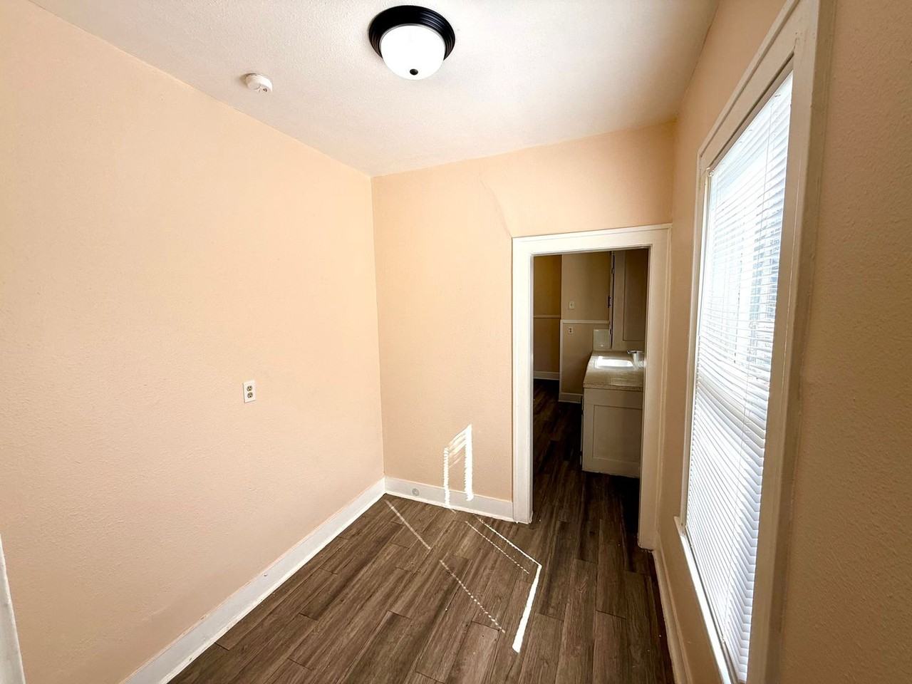 411 Canton - Photo 6 of 18