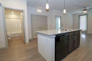 featured image of 2700 S Westmoreland Rd