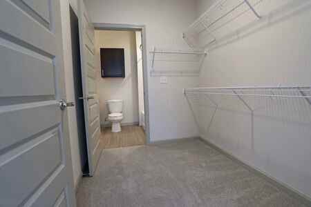 Westmoreland Station - Photo 4 of 8