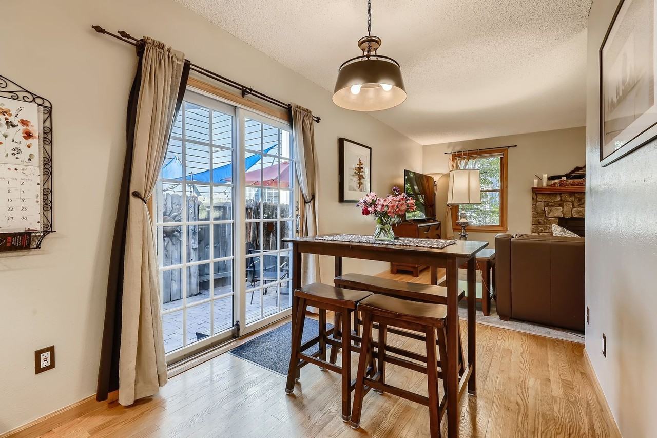 3833 Paseo Del Prado Street - Photo 4 of 25