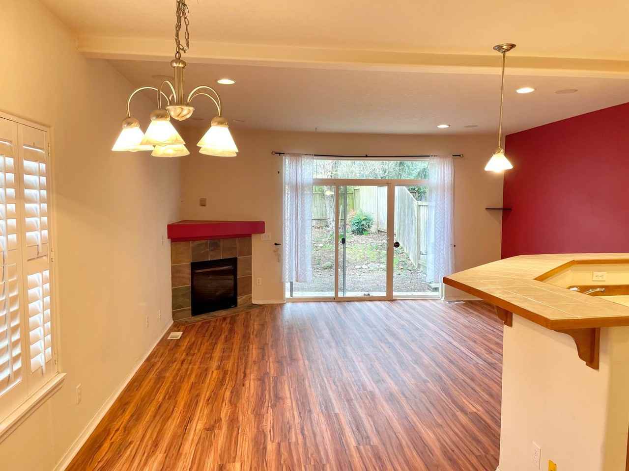 653 Nw 1st St - Photo 2 of 28