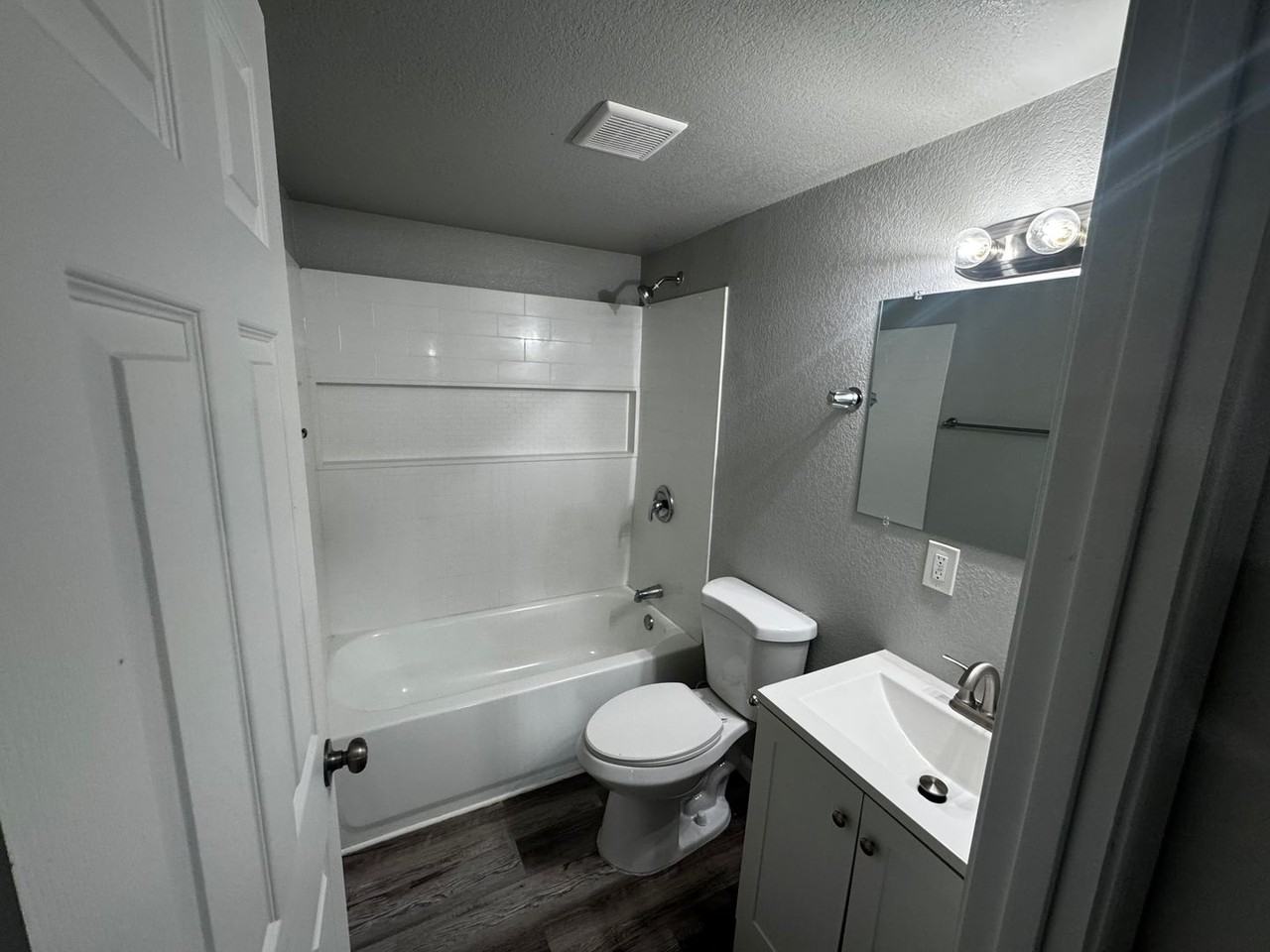 221 K St - Photo 7 of 17