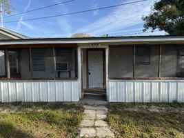 featured image of 725 N Chestnut Rd