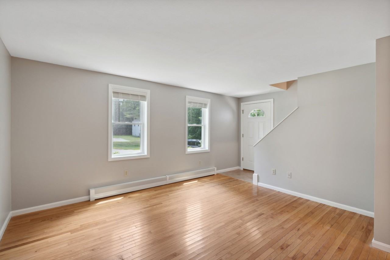 Rose Terrace - Photo 3 of 17