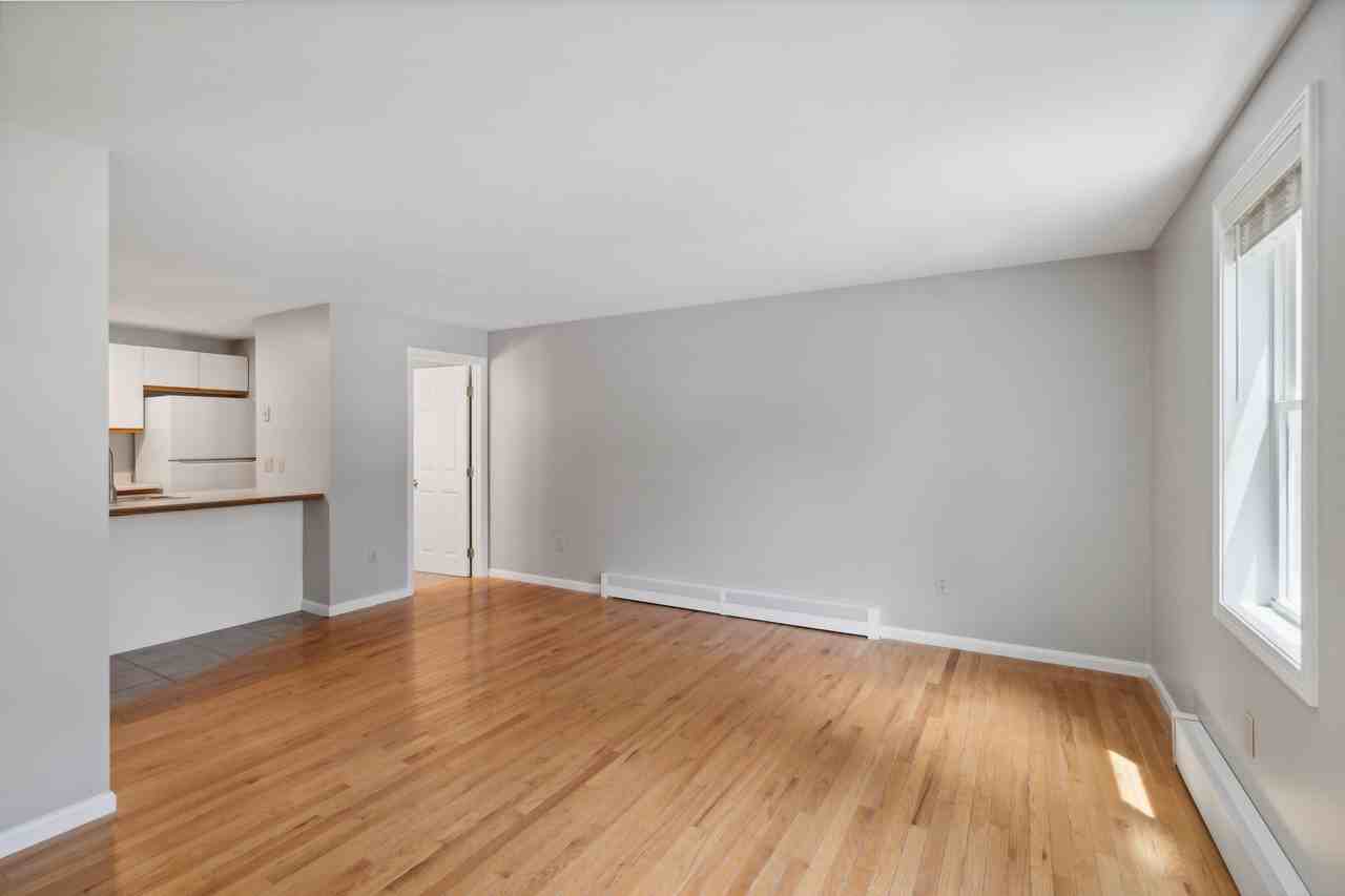 Rose Terrace - Photo 5 of 17