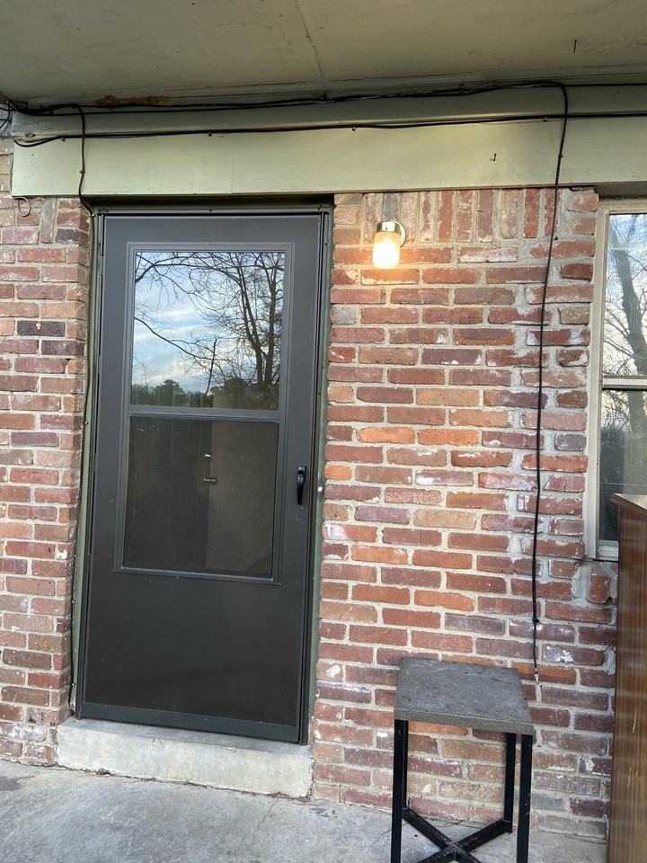 4713 Hickory Avenue - Photo 2 of 17