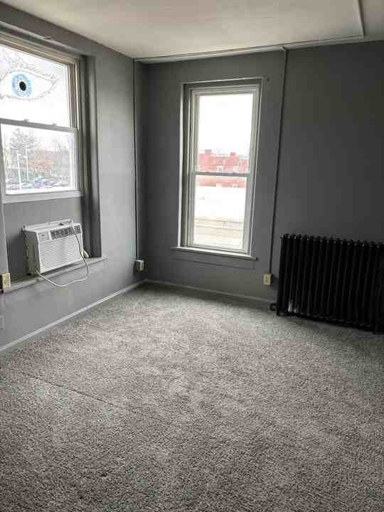 15 East Vine Street - Photo 2 of 9