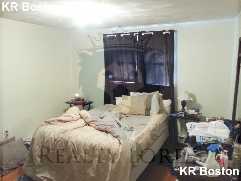 Gordon St. & Commonwealth Ave #G2 - Photo 2 of 9