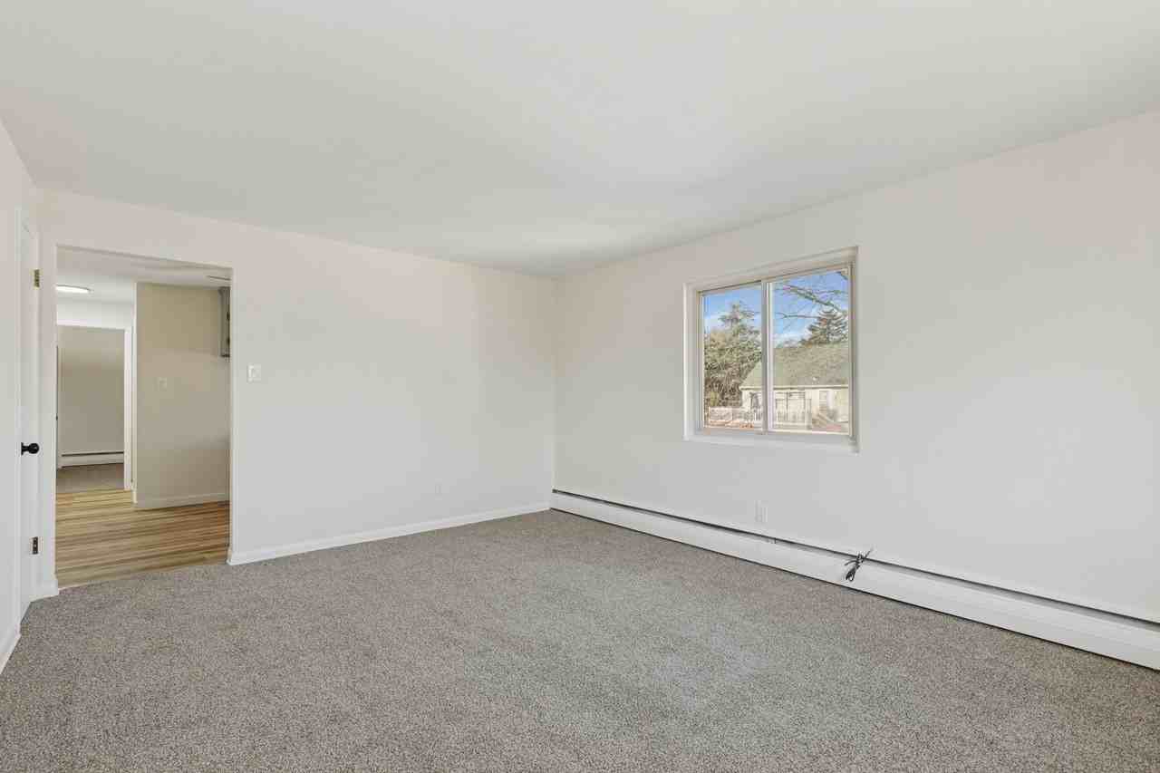 301 Rice Street - Photo 7 of 15
