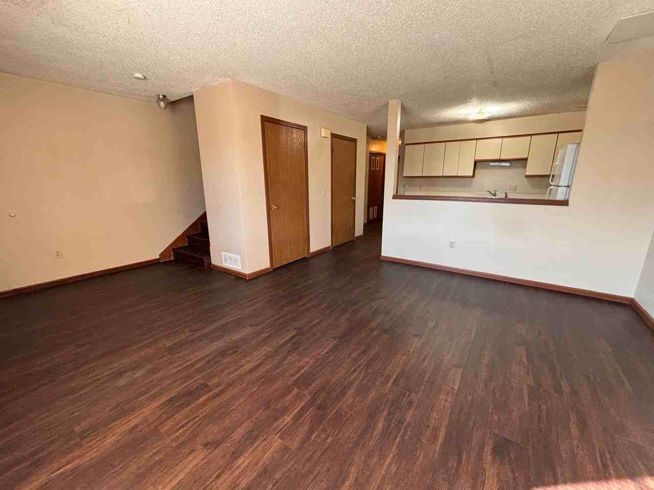 2519 Candlecrest Cir - Photo 3 of 15