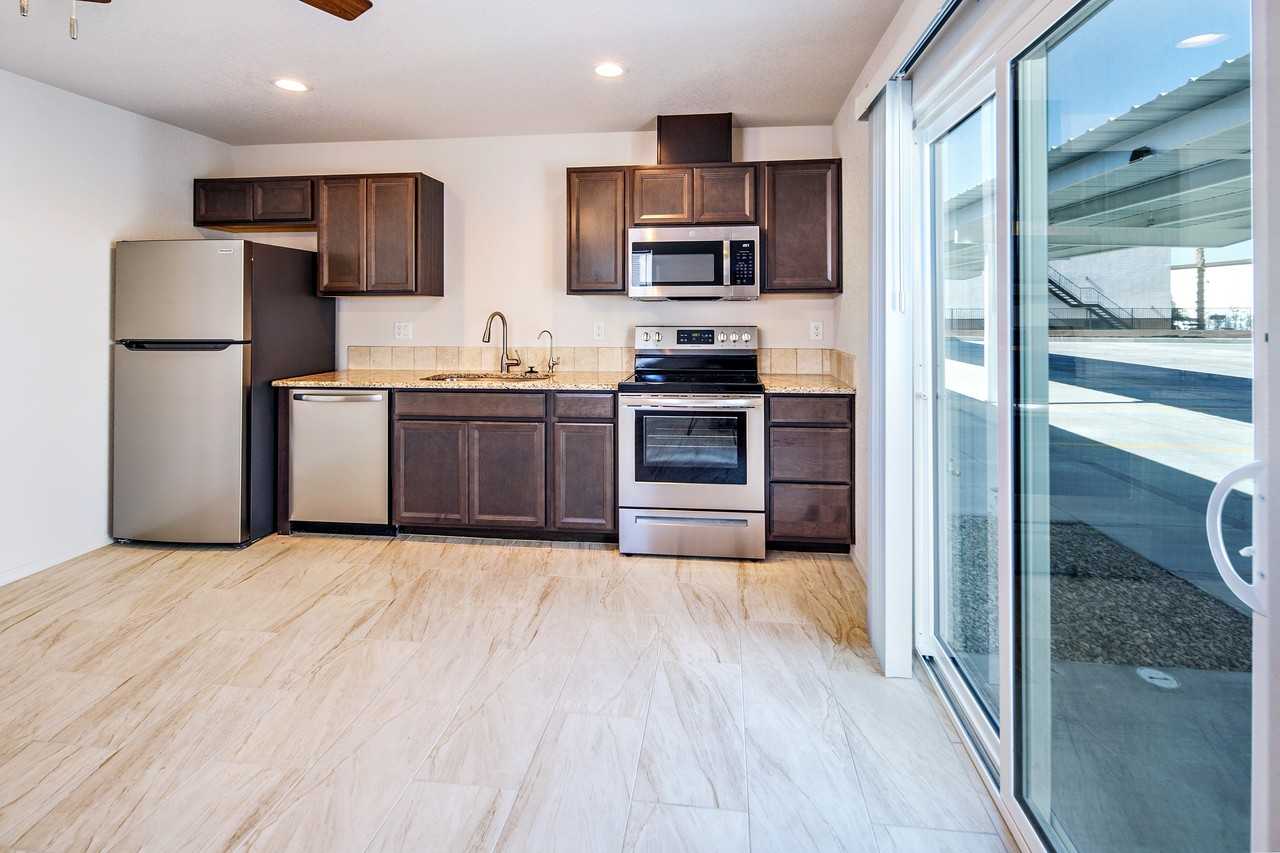 Swanson Cottages II - Photo 3 of 14