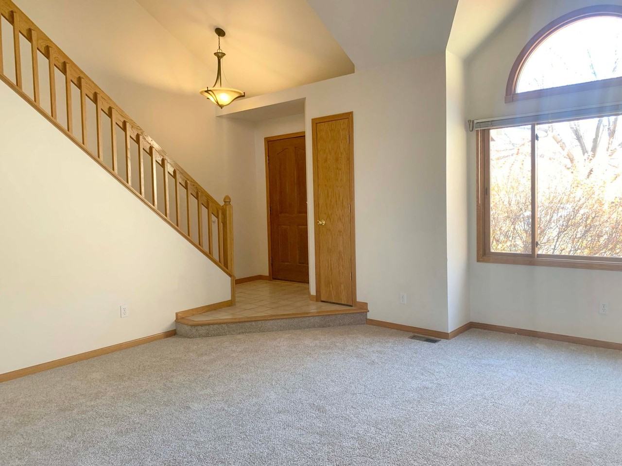 2006 Crestview Ct - Photo 3 of 22