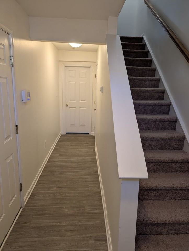 10327 Garrett Grigg Rd - Photo 2 of 15