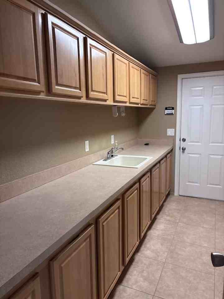 58979 Nelson Ave - Photo 6 of 29