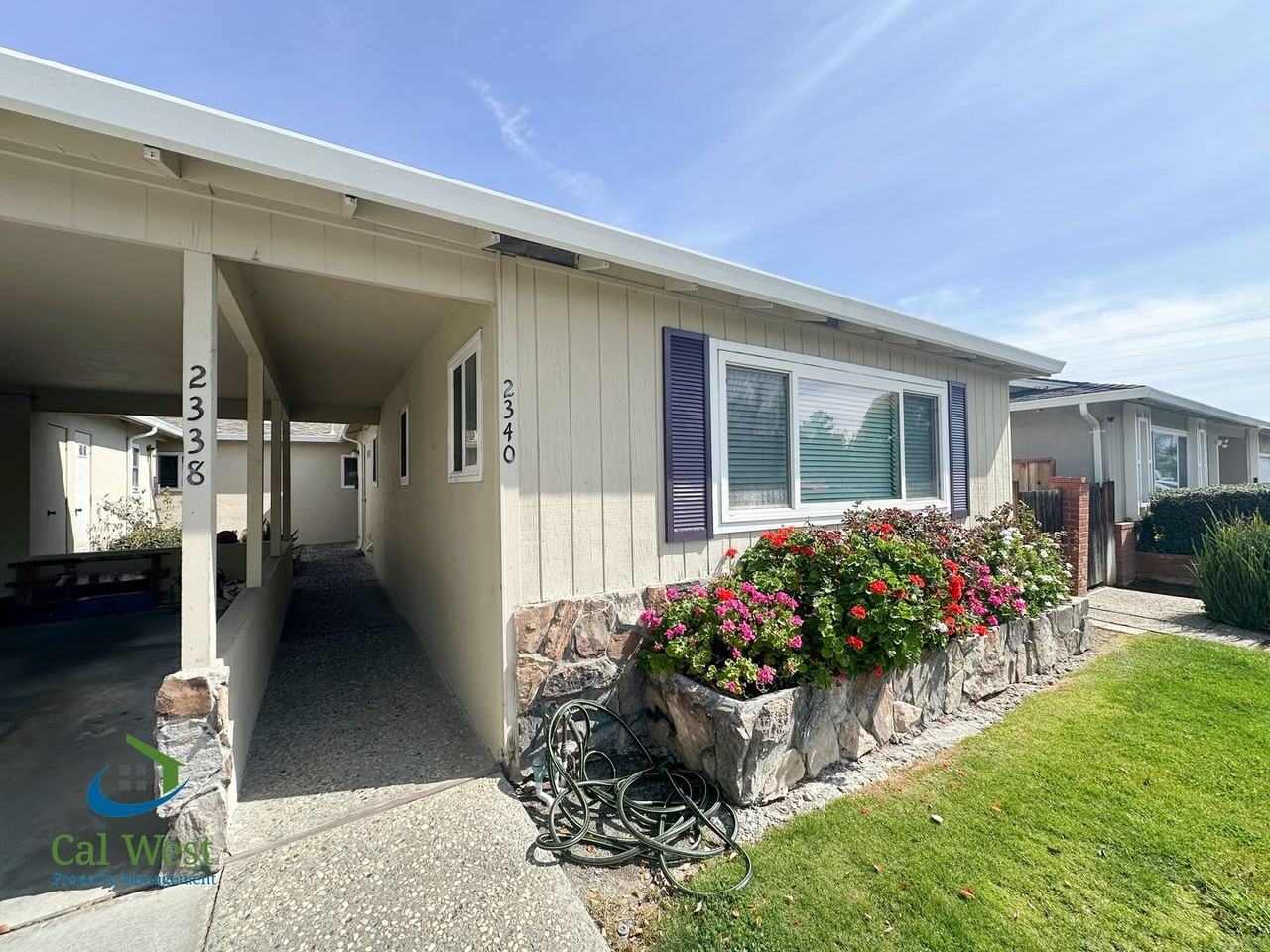 2340 Pauline Dr - Photo 2 of 21