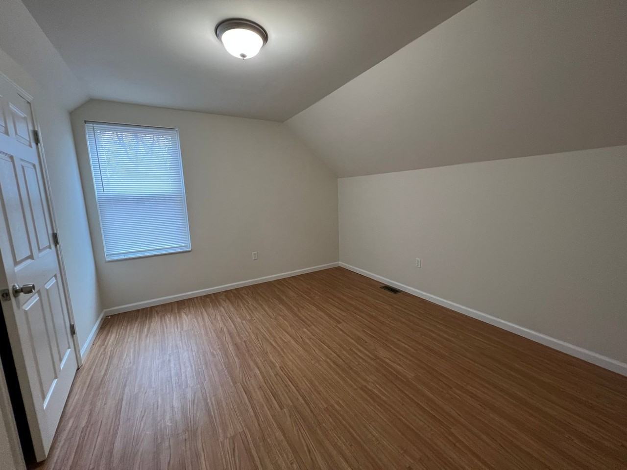 11447 Boone Trl - Photo 2 of 24