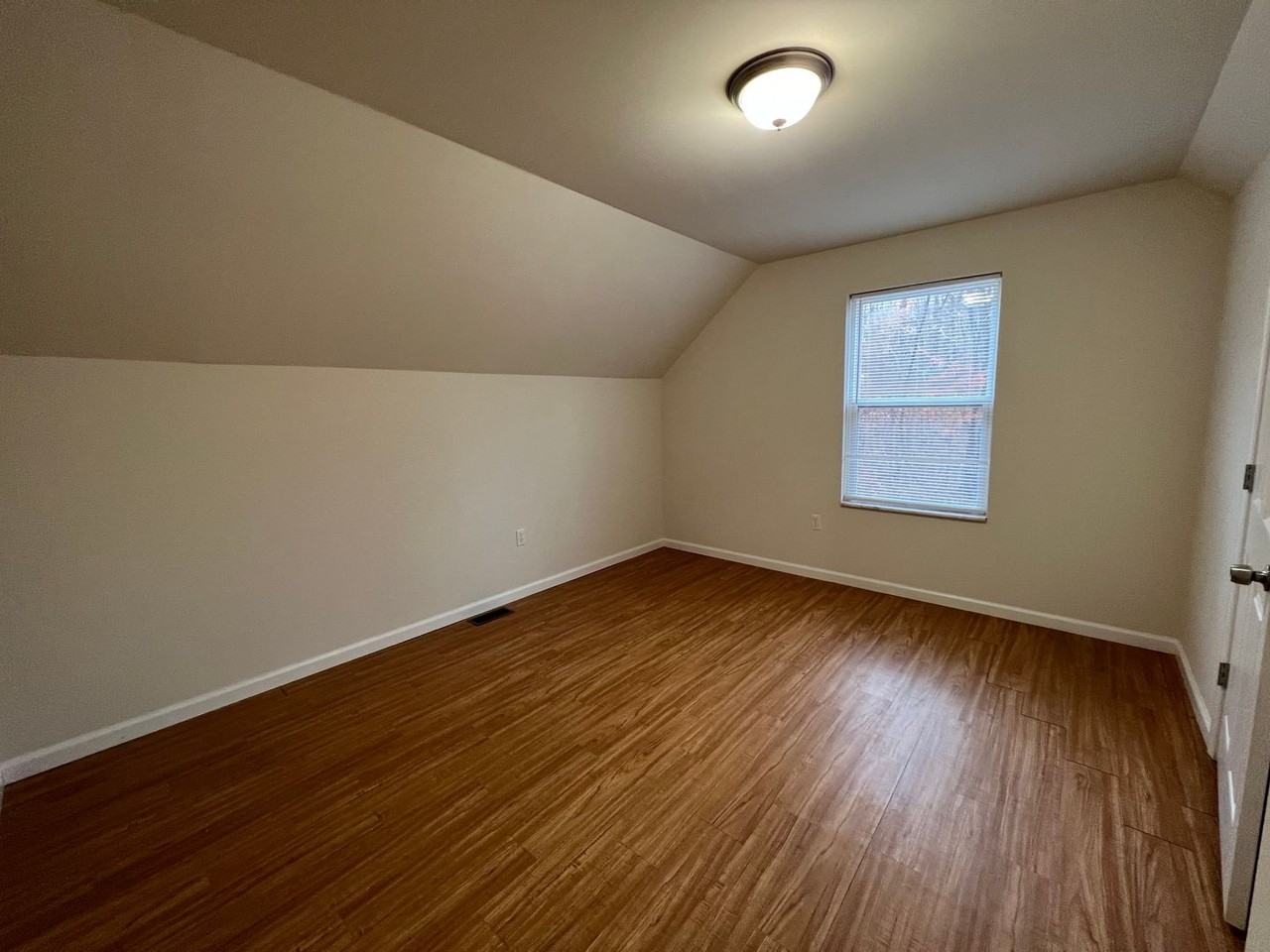 11447 Boone Trl - Photo 3 of 24