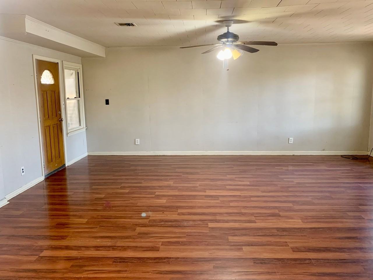 728 Arthur St - Photo 3 of 11