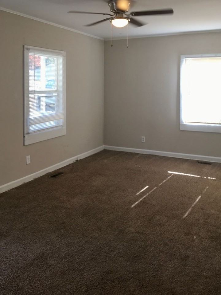 519 S Trenton St - Photo 3 of 9