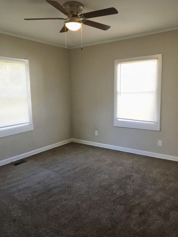 519 S Trenton St - Photo 4 of 9