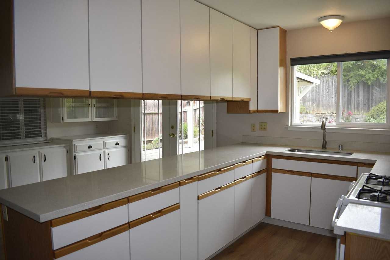 2012 Polley Dr - Photo 7 of 20