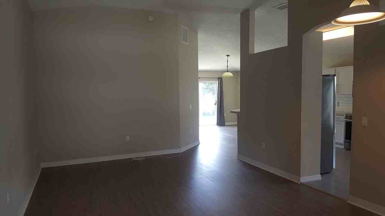 324 Dahoon Holly Dr - Photo 5 of 33