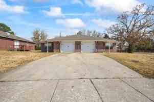 featured image of 966 S Curtis Ave