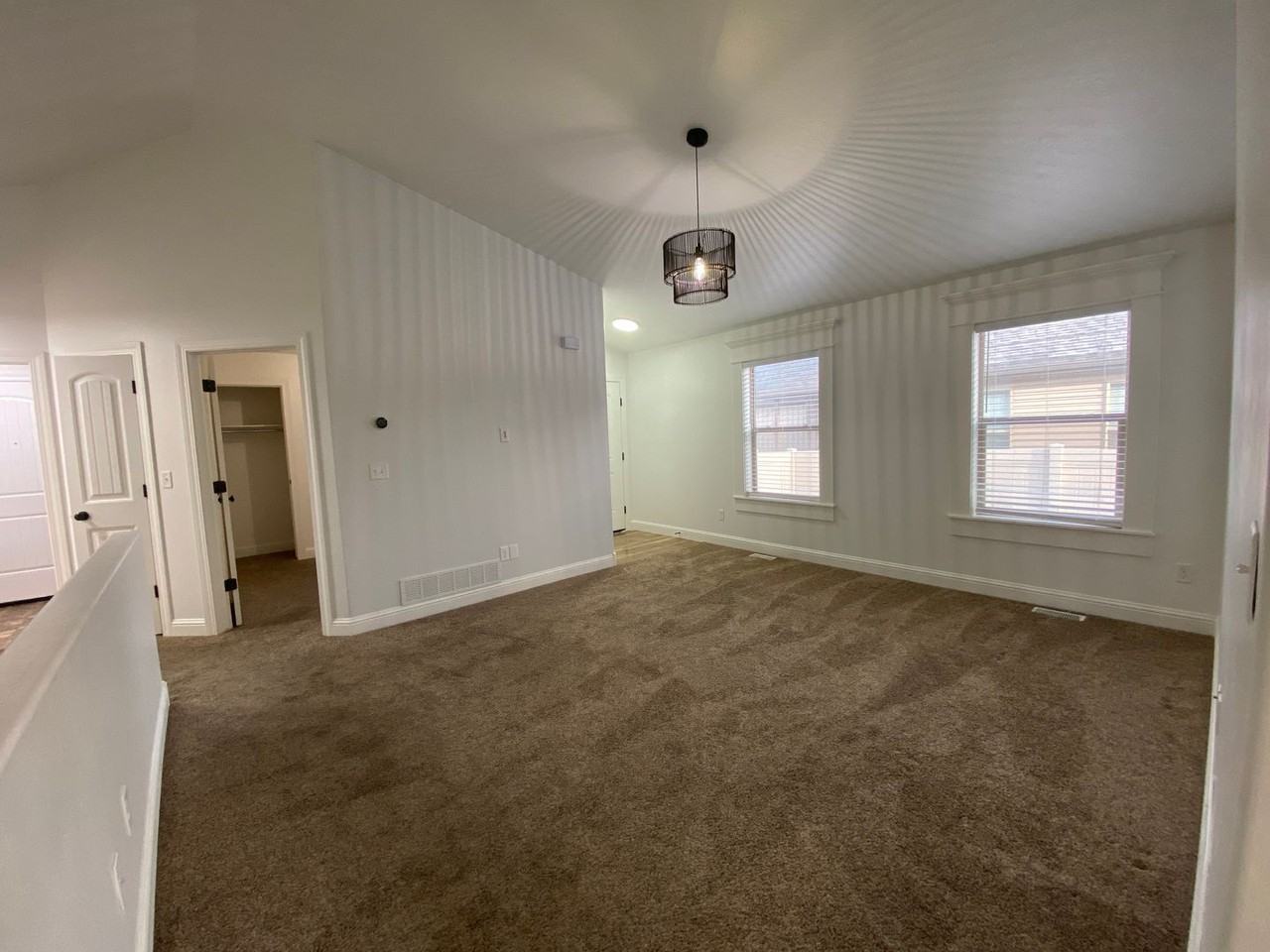 3854 Tradition Ct - Photo 2 of 20