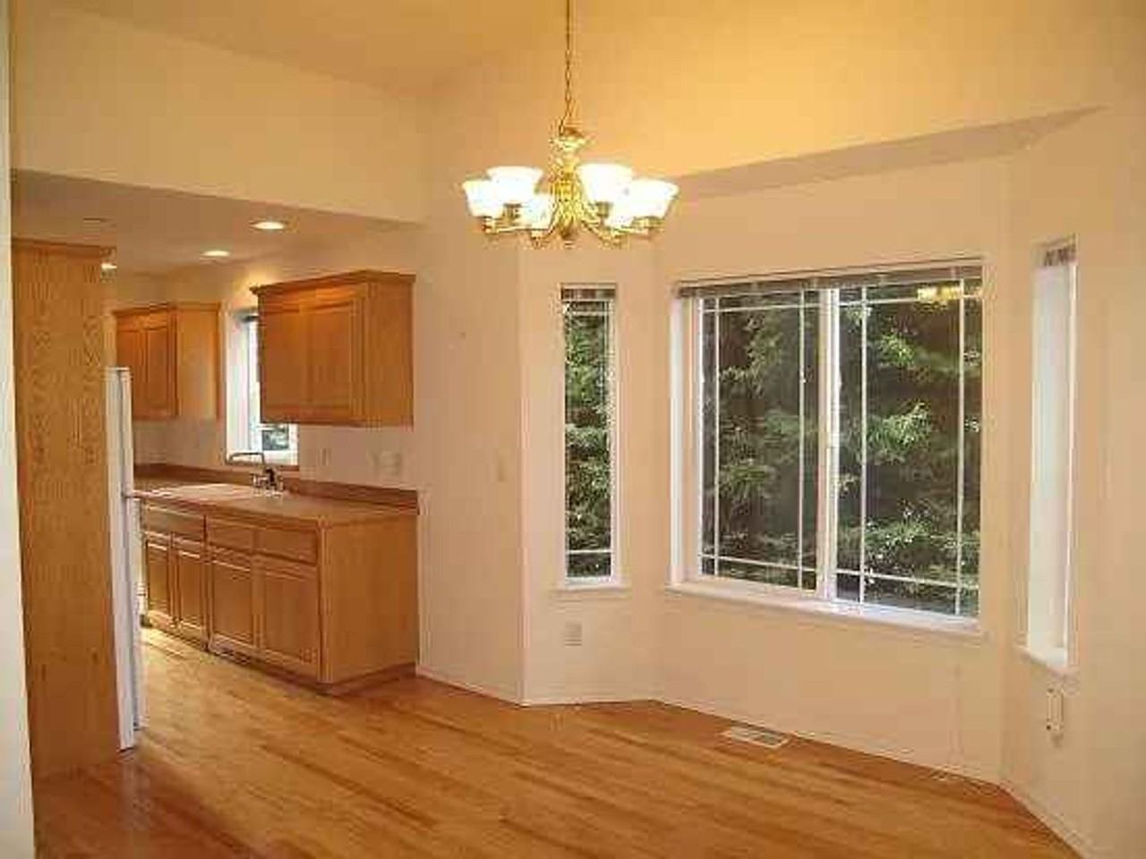 816 N 145th Ct - Photo 2 of 16