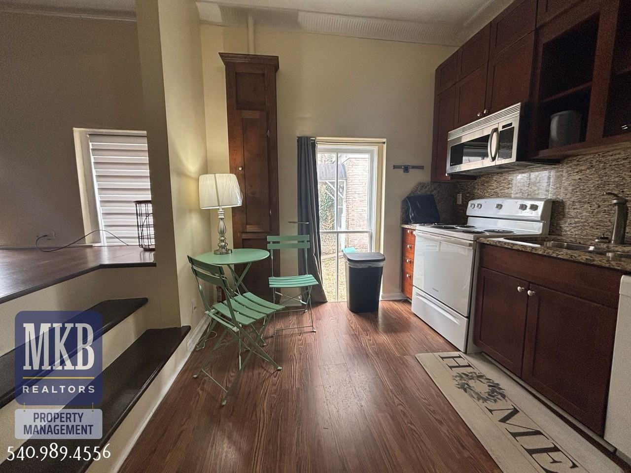 17 S College Ave - Photo 5 of 36