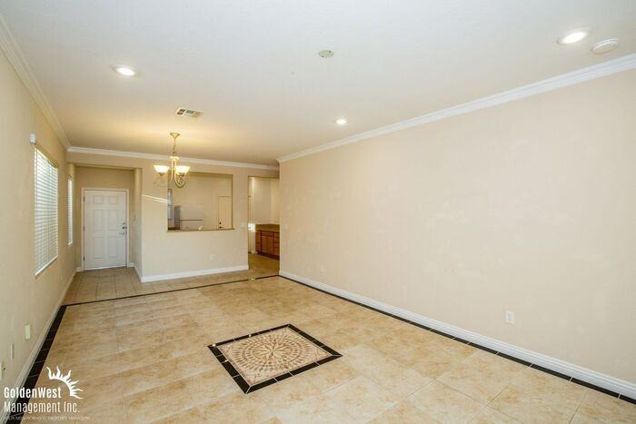 2577 Divine Sky Dr - Photo 3 of 13