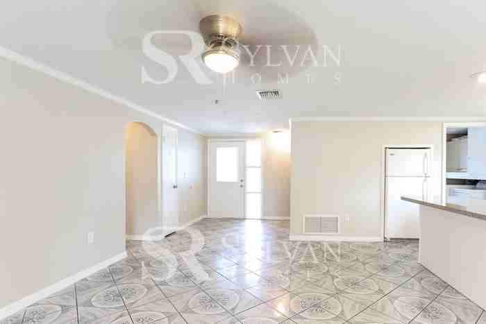 6926 Lingo Ct - Photo 2 of 15