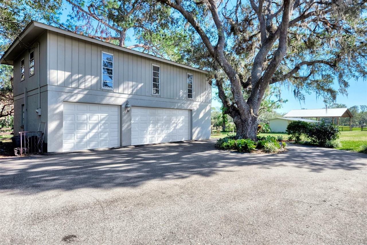 3595 Hidden River Rd #NA - Photo 2 of 27