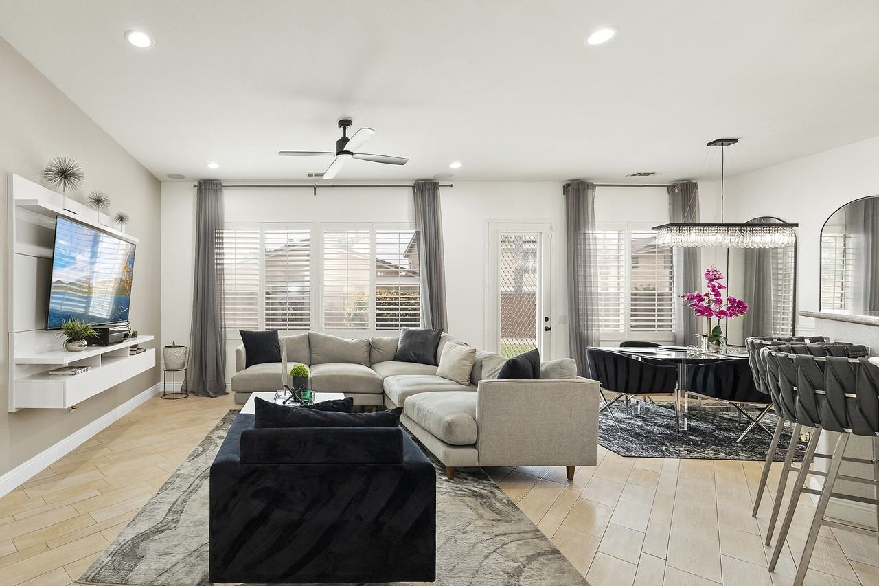 29137 Peridot Cir #NA - Photo 3 of 20