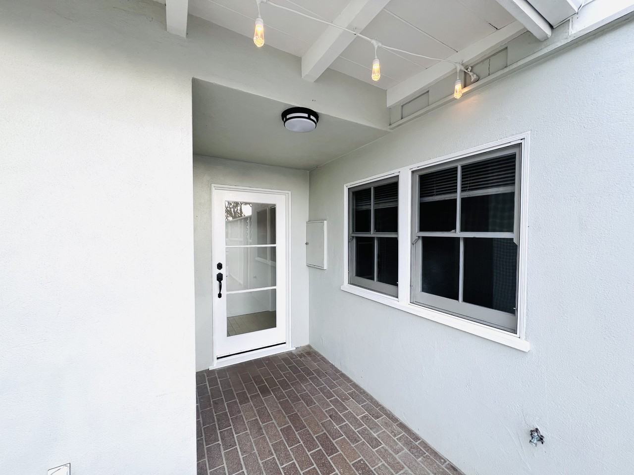753 Manzanita Dr #B - Photo 3 of 23