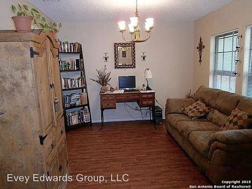 3535 McCormick St - Photo 2 of 14