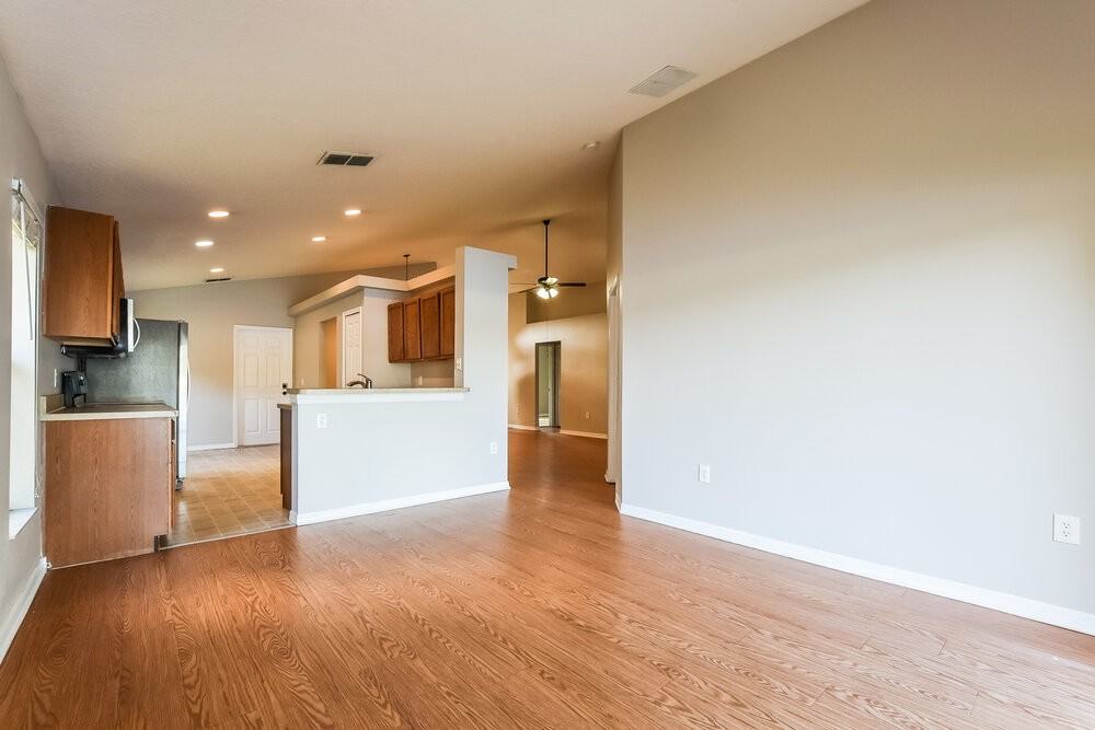 3433 Benson Park Blvd - Photo 5 of 16