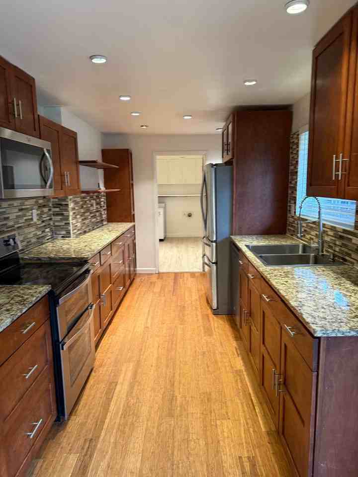 9701 Se 7th St - Photo 3 of 16