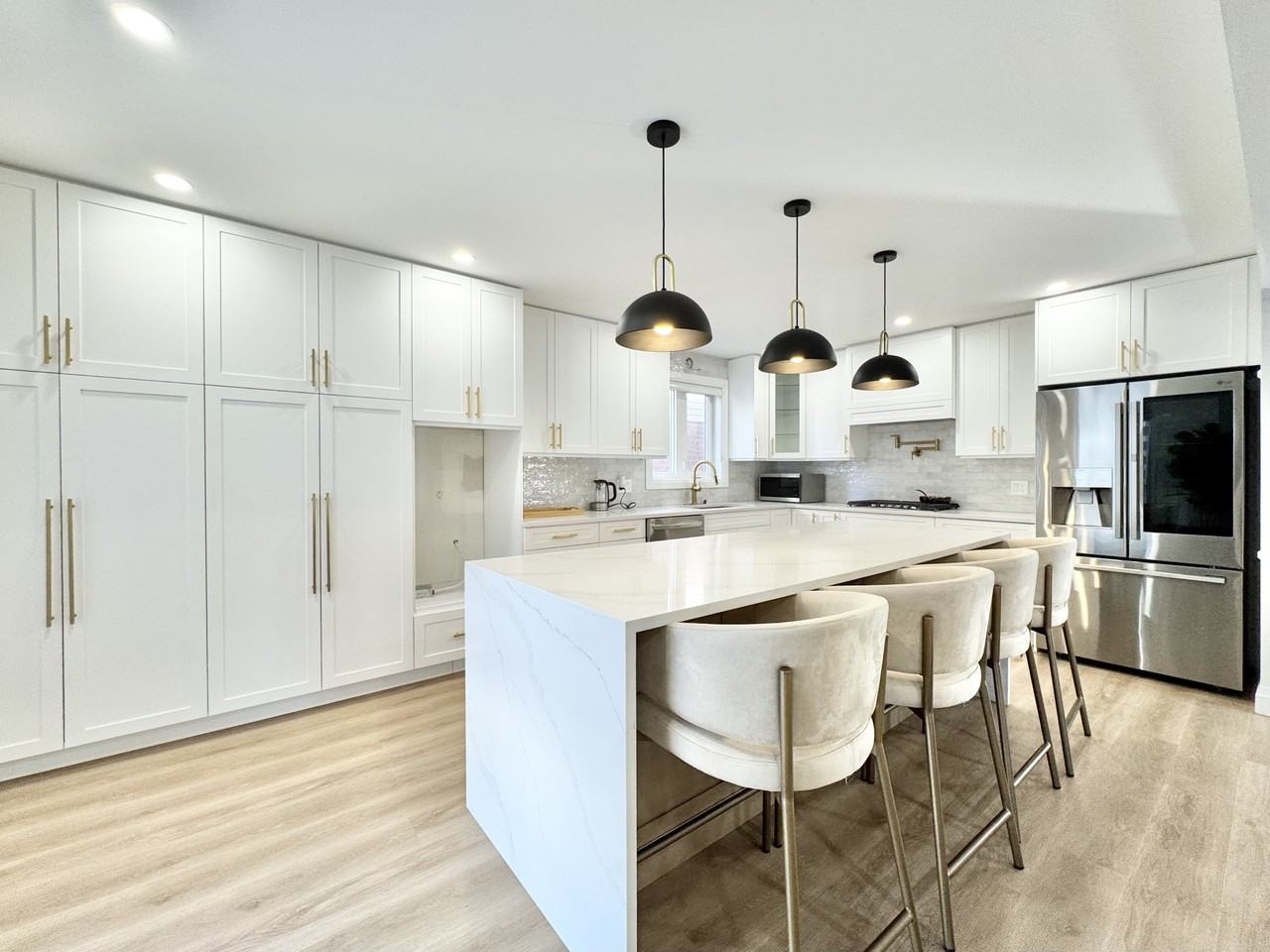 16 Jeremiah Crt #1 - Photo 3 of 24