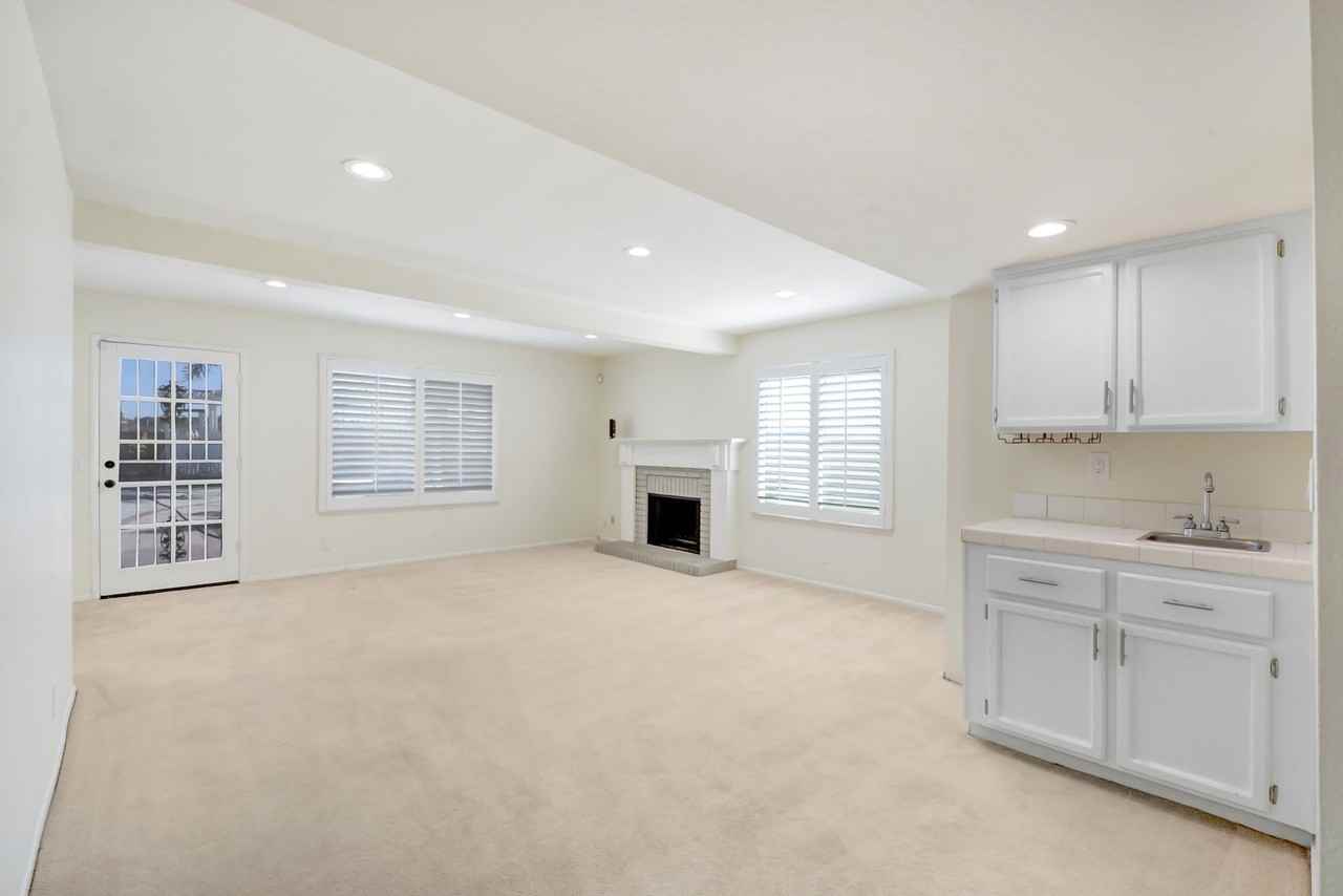 1140 Regal Canyon Dr - Photo 6 of 20