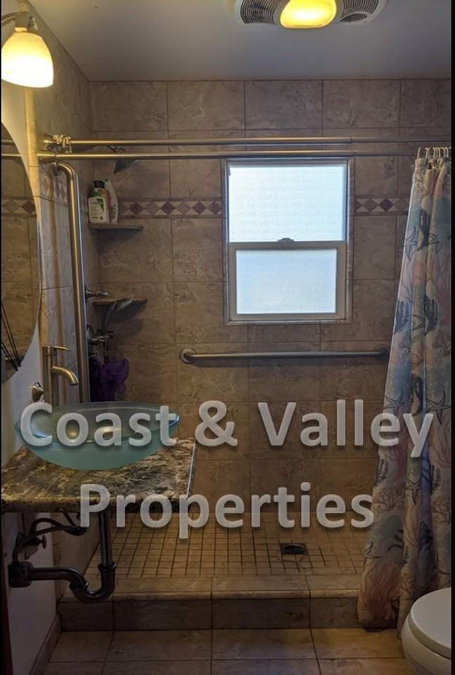 10385 Reese Cir - Photo 3 of 8