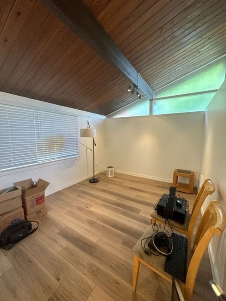 15801 Larch Way - Photo 7 of 15