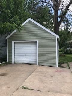 1326 W 4th St #1 - Photo 2 of 10