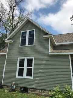 1326 W 4th St #1 - Photo 5 of 10