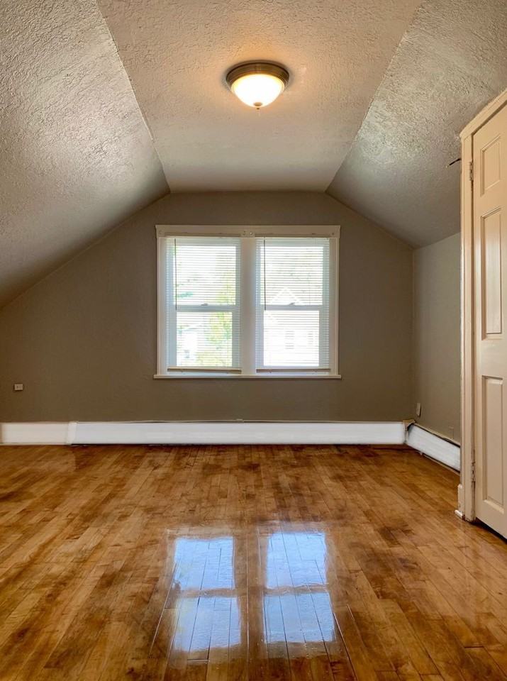 800 Sims Ave - Photo 4 of 8