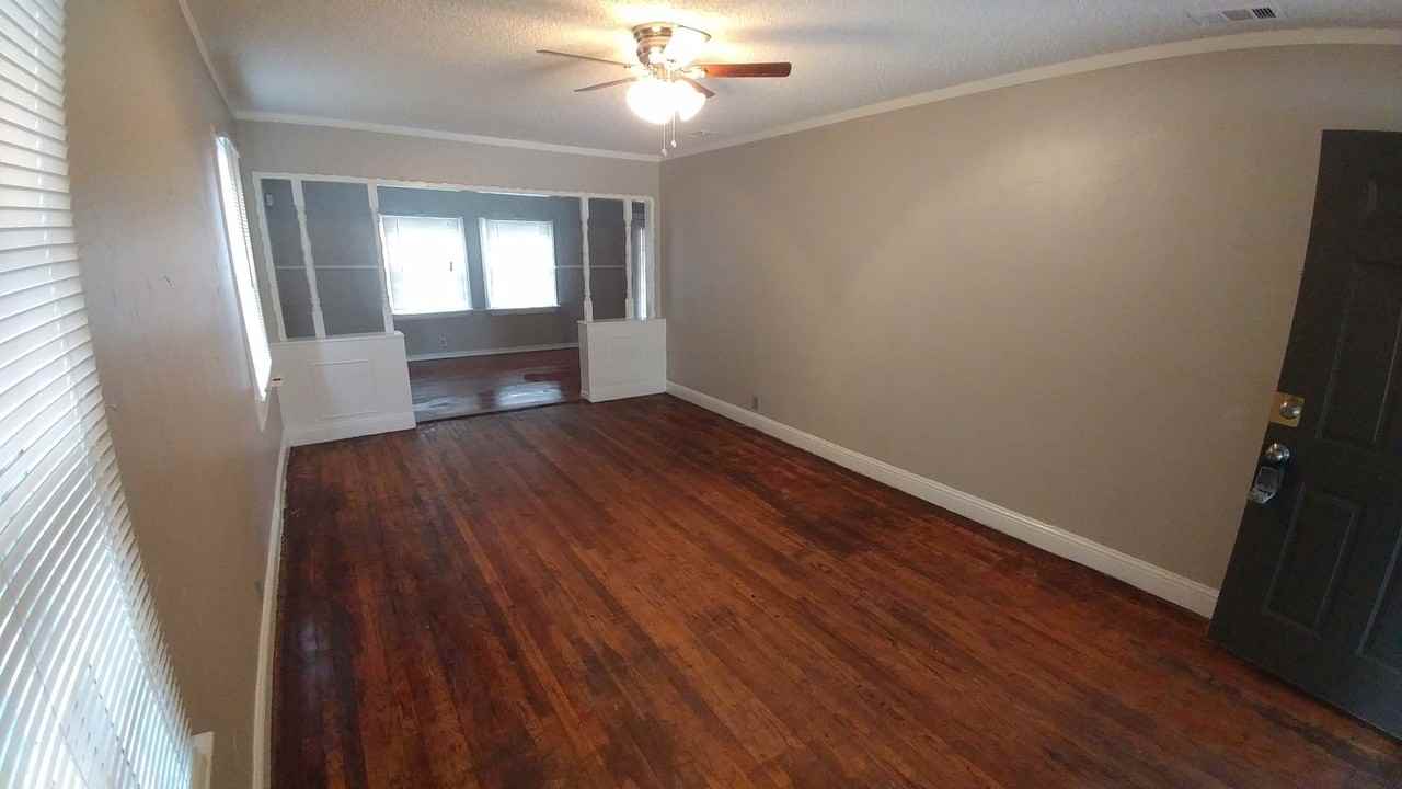 3603 Shelley Blvd - Photo 3 of 19